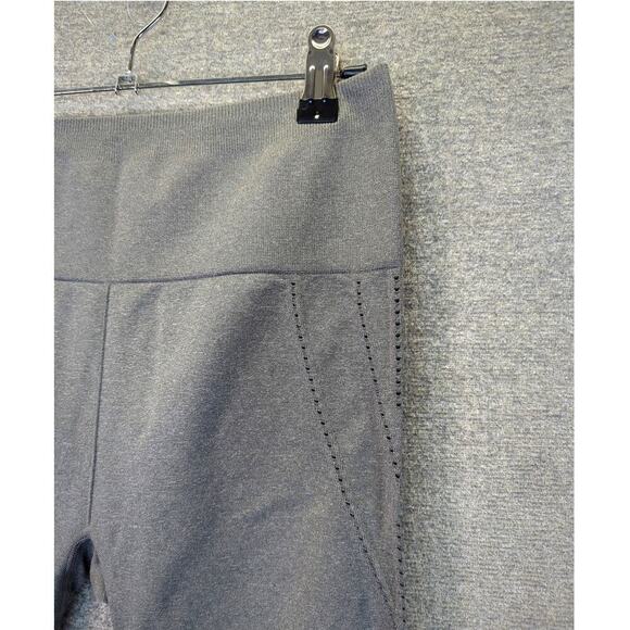 Fabletics Compression Leggings Gray Cut Out Size Small - Picture 3 of 9